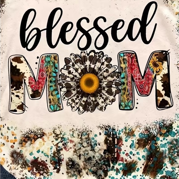 NWT BLESSED MOM T-SHIRT - Picture 2 of 2